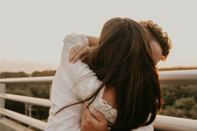 how to keep the spark alive in long distance relationship