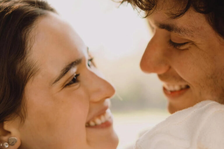 how to show love to your boyfriend