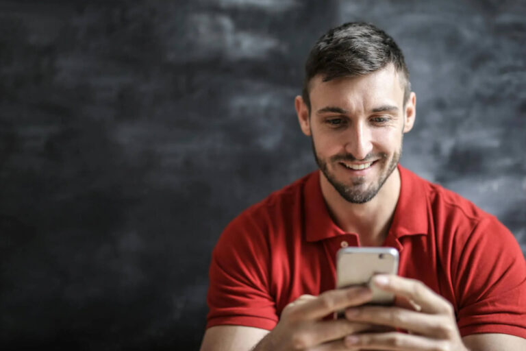 Subtle Texting Habits That Mean He’s Into You
