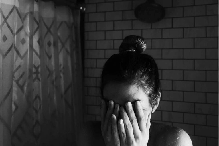 Why We Stay in Unhealthy Relationships