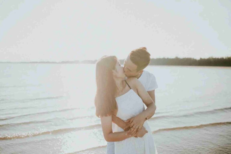 How Feminine Energy Transforms Your Relationships